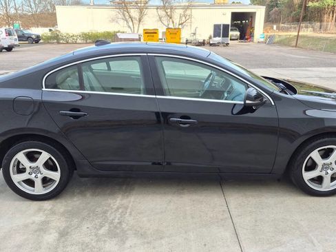 Used 2013 Volvo S60 T5 image 13