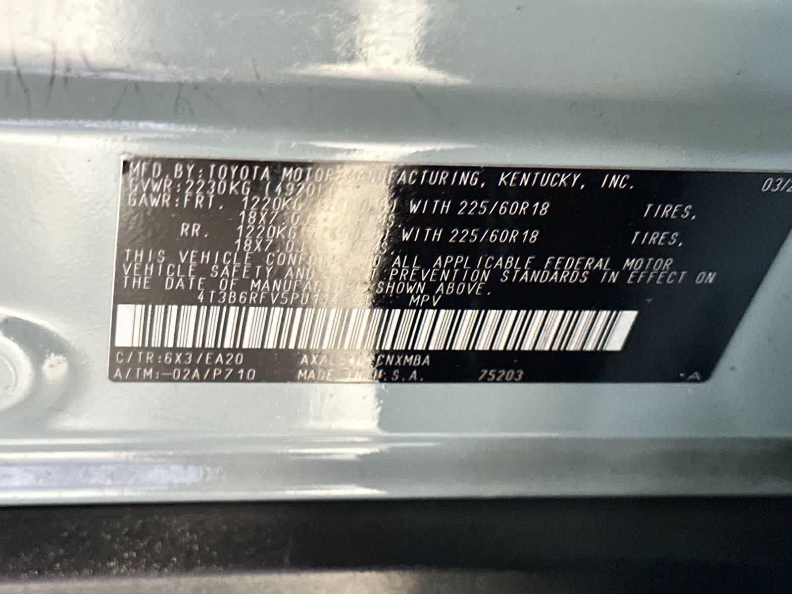 Used 2023 Toyota RAV4 XLE Premium AWD/4WD image 31
