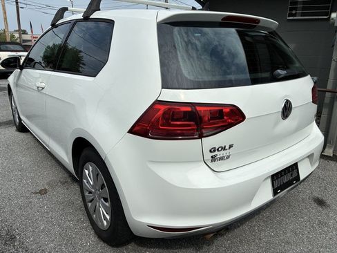 Used 2015 Volkswagen Golf Launch Edition FWD image 6