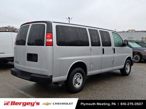 Certified 2016 Chevrolet Express 2500 LS image 7