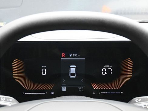 New 2025 Kia K4 LXS image 5