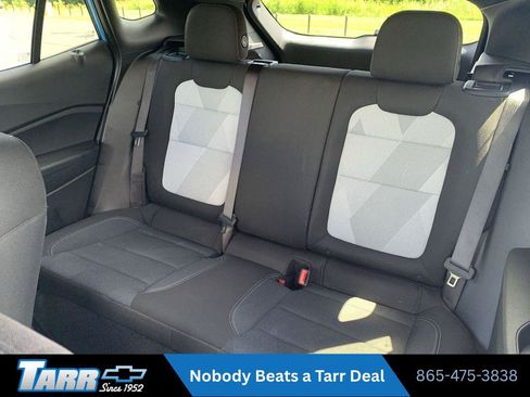 Used 2026 Chevrolet Trax RS FWD image 23