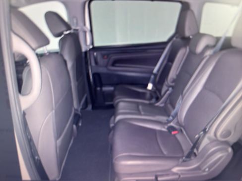 Used 2019 Honda Odyssey EX-L image 4