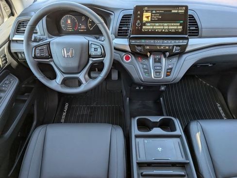 New 2026 Honda Odyssey EX-L image 6