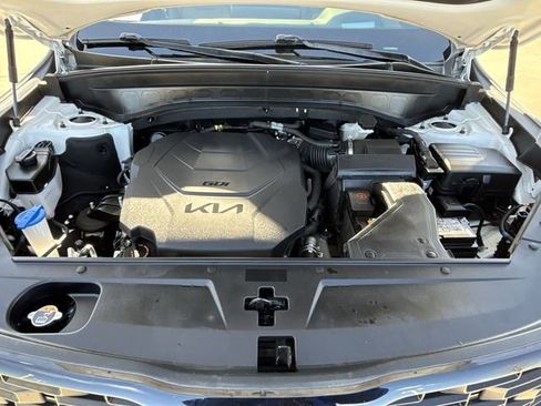 Used 2022 Kia Telluride SX w/ SX Prestige Package image 33