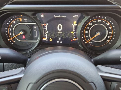 New 2026 Jeep Gladiator Mojave AWD/4WD image 18