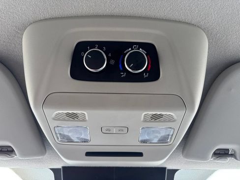 Certified 2025 Ford Transit 350 XLT RWD image 17