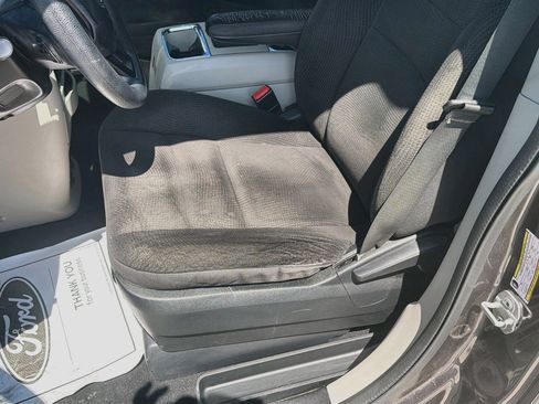 Used 2018 Dodge Grand Caravan SE w/ UConnect Hands-Free Group FWD image 22