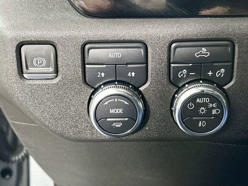 Used 2023 GMC Sierra 1500 Elevation AWD/4WD image 21