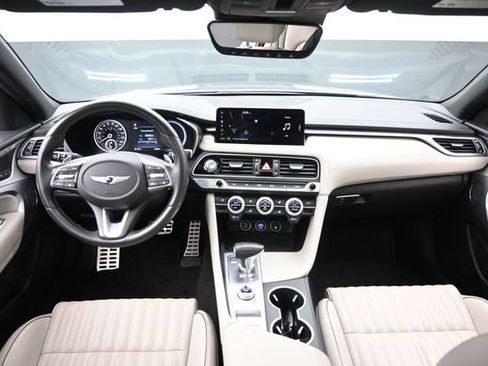 Used 2023 Genesis G70 2.0T w/ Sport Prestige Package RWD image 26