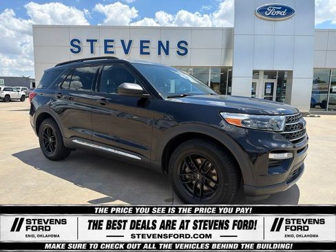 Used 2020 Ford Explorer XLT w/ Equipment Group 202A AWD/4WD image 1