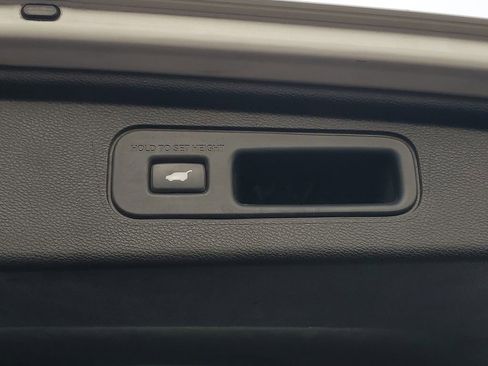 Used 2025 Honda Odyssey Touring image 38