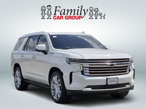Used 2024 Chevrolet Tahoe High Country w/ Advanced Technology Package AWD/4WD image 2
