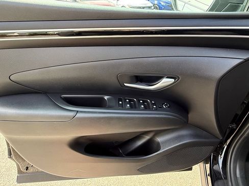 Used 2023 Hyundai Tucson SE AWD/4WD image 30