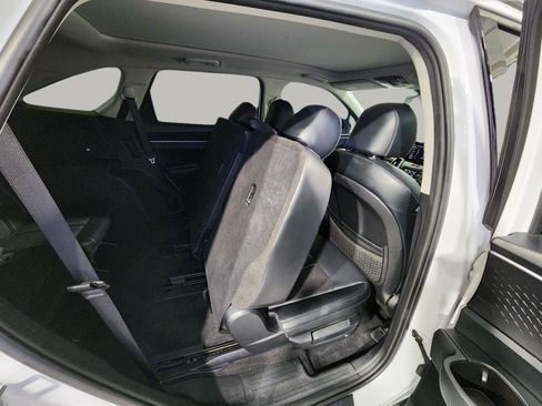 Used 2021 Kia Sorento S w/ Panoramic Sunroof Package AWD/4WD image 37