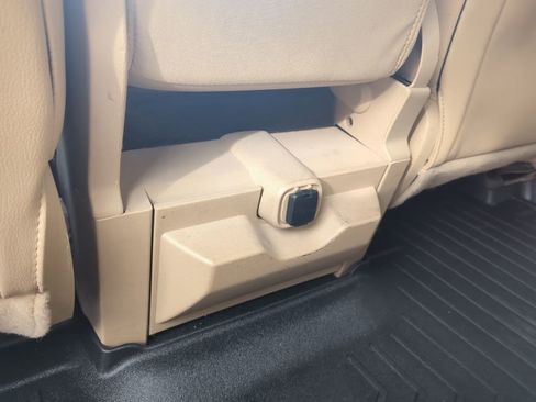 Used 2017 Ford F250 Lariat image 26