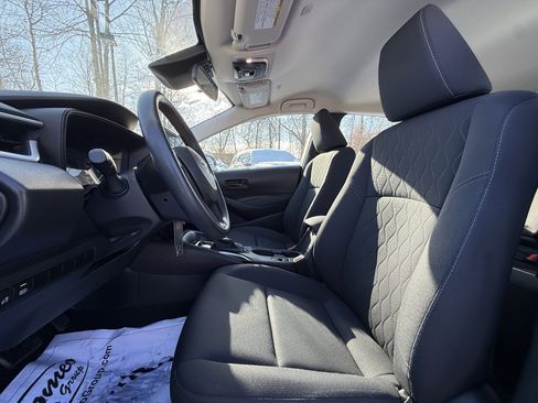 Used 2023 Toyota Corolla LE image 23
