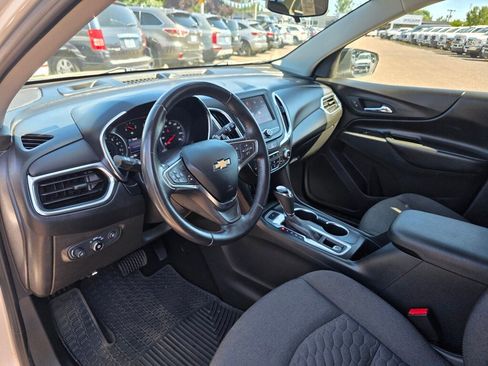 Used 2021 Chevrolet Equinox LT image 9