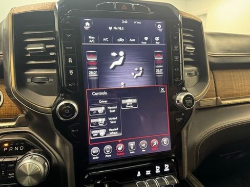 Used 2019 RAM 1500 Laramie Longhorn image 16