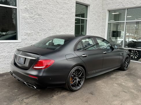 Used 2018 Mercedes-Benz E 63 AMG S image 30