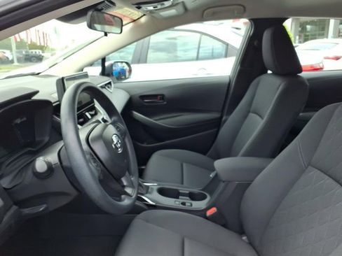 Used 2026 Toyota Corolla LE FWD image 5