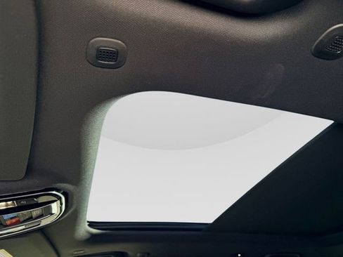 Used 2024 Jeep Grand Cherokee L Summit w/ Advanced Protech Group IV image 12