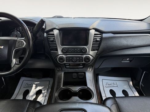 Used 2018 Chevrolet Tahoe LT AWD/4WD image 17