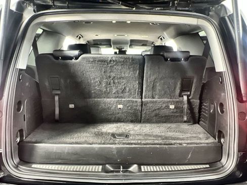 Used 2019 Chevrolet Tahoe LT AWD/4WD image 26