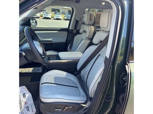 Used 2023 Rivian R1S Adventure AWD/4WD image 5