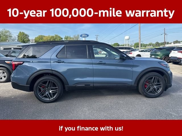Used 2025 Ford Explorer ST w/ Sun And Sound Package AWD/4WD image 16