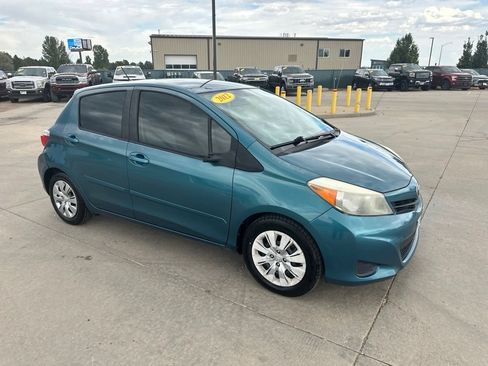 Used 2012 Toyota Yaris LE FWD image 35