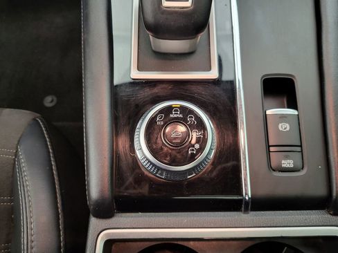 Used 2022 Mitsubishi Outlander SE FWD image 8