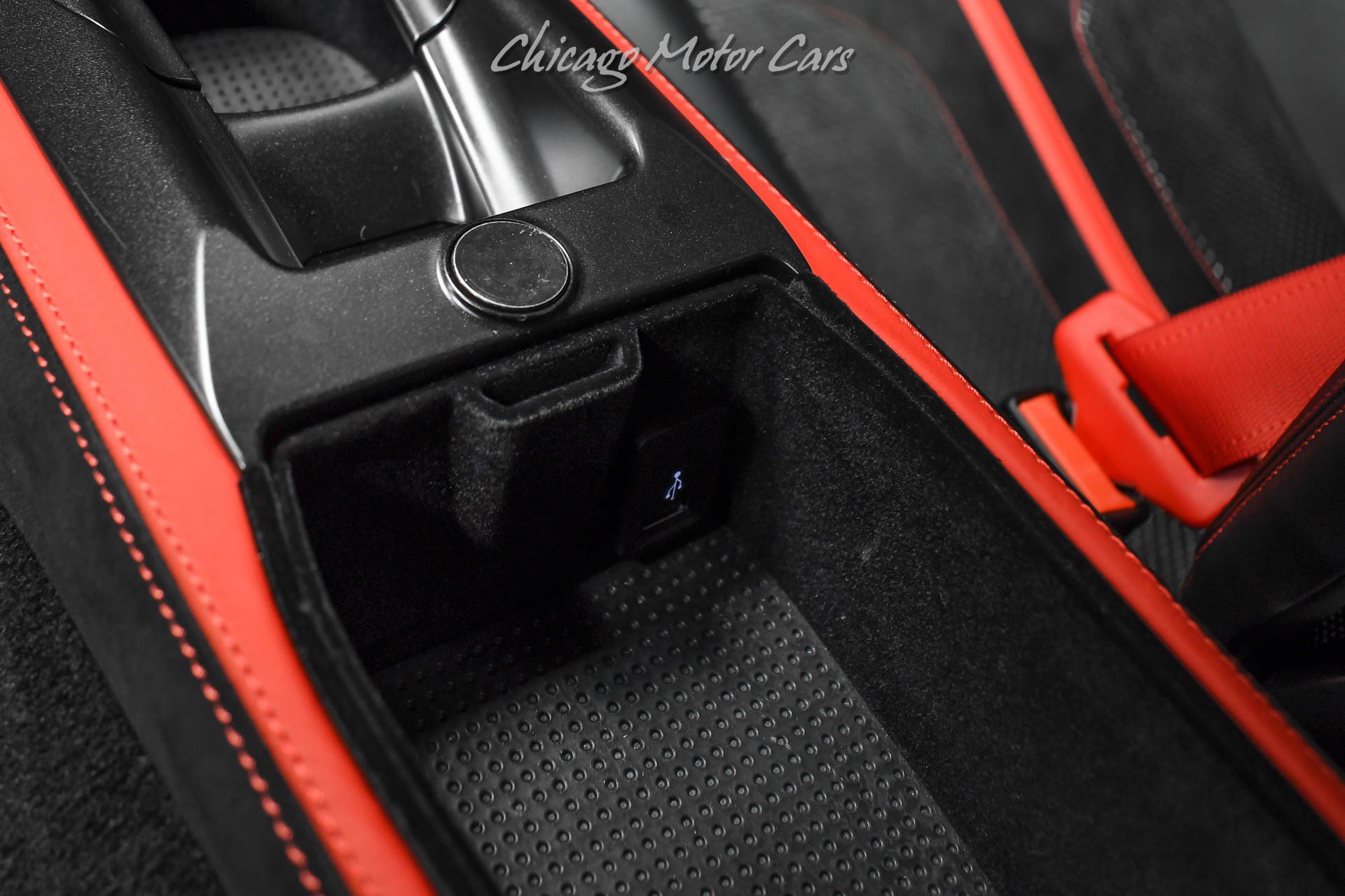 Used 2020 Ferrari 812 Superfast RWD image 21
