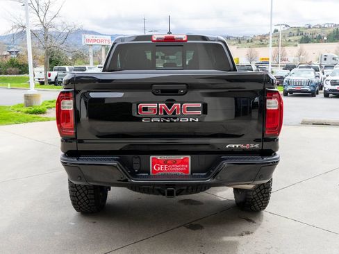 Used 2024 GMC Canyon AT4X AWD/4WD image 6