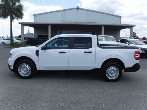 Used 2022 Ford Maverick XL w/ Equipment Group 100A Standard AWD/4WD image 1