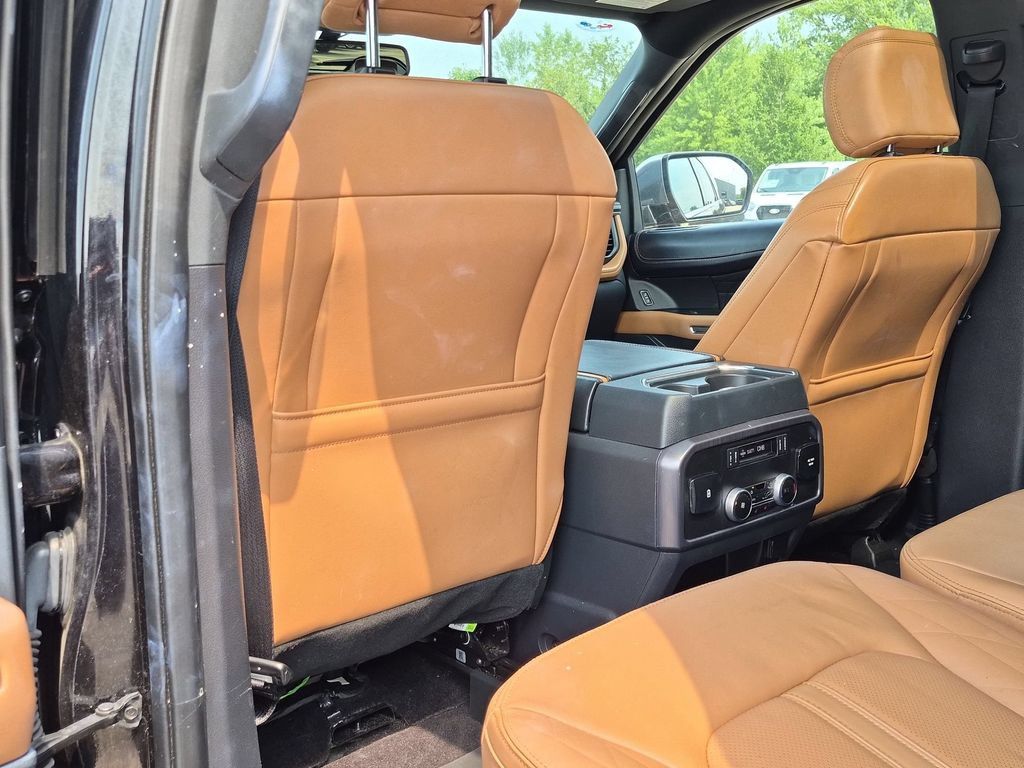 Certified 2023 Ford Expedition Platinum AWD/4WD image 26