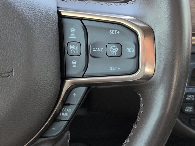 Used 2025 RAM 1500 Limited AWD/4WD image 27