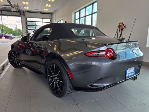 New 2025 MAZDA MX-5 Miata Grand Touring w/ Appearance Package image 9