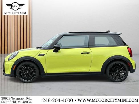 Certified 2023 MINI Cooper S FWD image 7