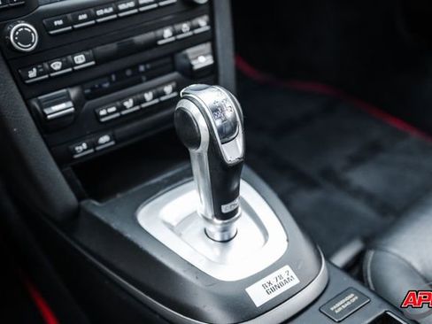 Used 2009 Porsche Cayman RWD image 12