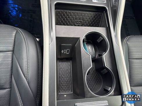 Used 2024 Lincoln Nautilus Reserve image 31