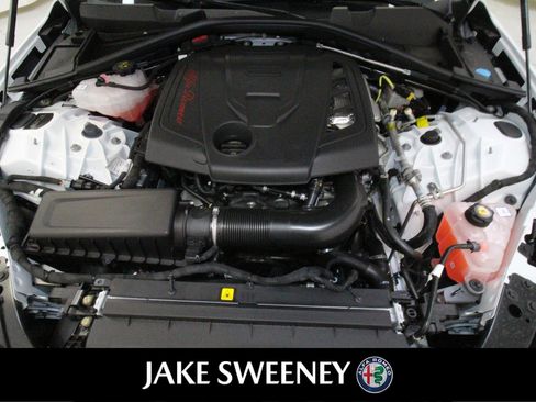 New 2022 Alfa Romeo Giulia Ti image 23