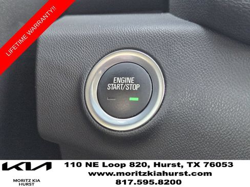 Used 2024 GMC Terrain SLT AWD/4WD image 23