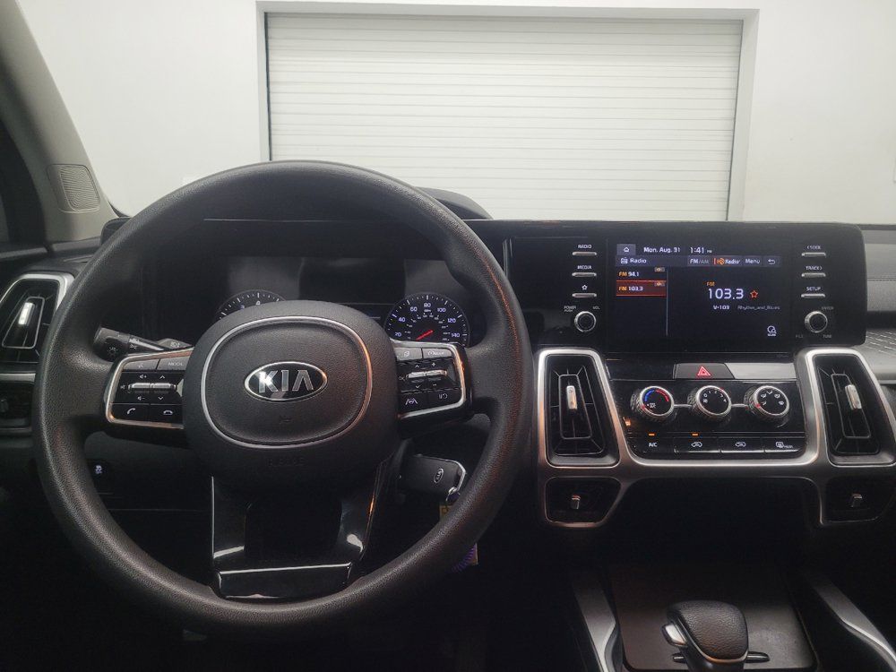 Used 2021 Kia Sorento LX FWD image 22