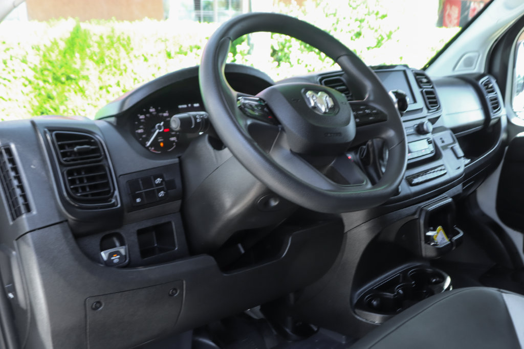 Used 2025 RAM ProMaster 3500 w/ Convenience Group FWD image 18