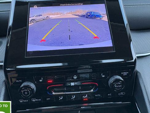 Certified 2023 Jeep Grand Cherokee Laredo w/ Luxury Tech Group I image 17