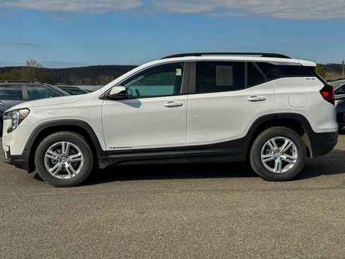 Used 2023 GMC Terrain SLE w/ Driver Convenience Package AWD/4WD image 6