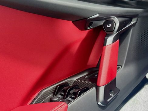 Used 2024 Lamborghini Revuelto AWD/4WD image 18