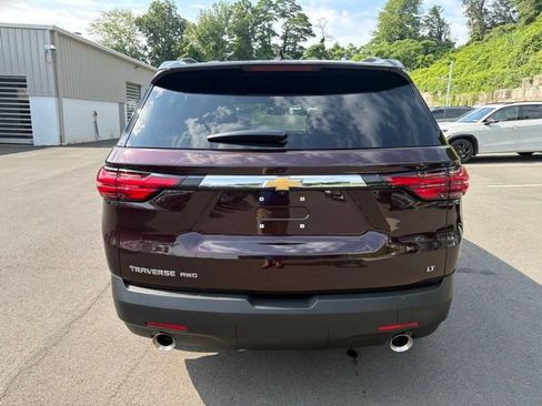 Used 2023 Chevrolet Traverse LT AWD/4WD image 6