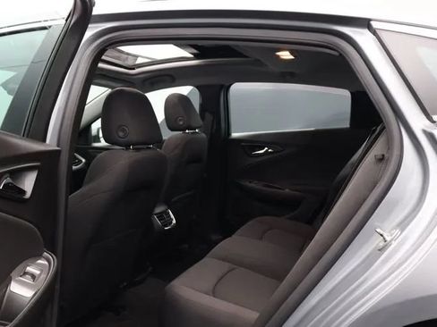 Used 2024 Chevrolet Malibu LT FWD image 15